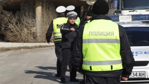 И отново - бой на пътя, този път с прътове