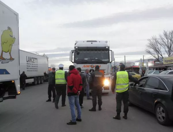 От 19 февруари - пълна и постоянна блокада на границата с Гърция