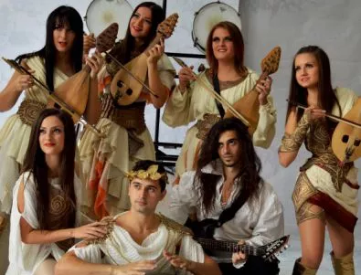 Уникална етно поп рок група изгрява на българската музикална сцена