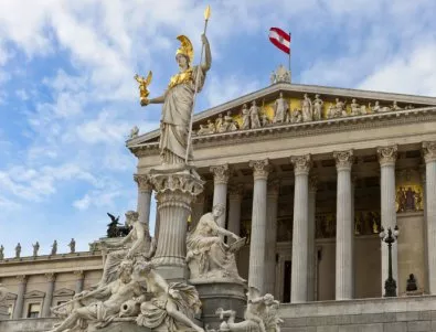 Кардиналът на Виена: Трябва да се страхуваме, че християнството отслабва