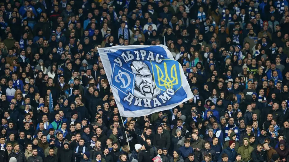 Феновете на Динамо (Киев) изгониха Луческу 4 дни след назначаването му