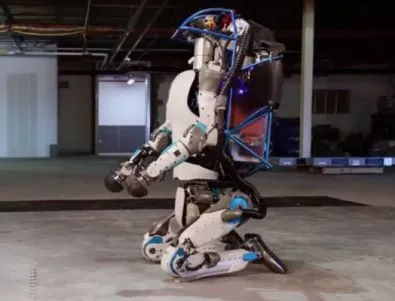 Новият робот ATLAS: ловкост на човек, сила на машина (ВИДЕО)