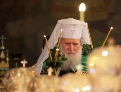 Патриарх Неофит: Да се съобразим с извънредното положение и да носим вярата като щит