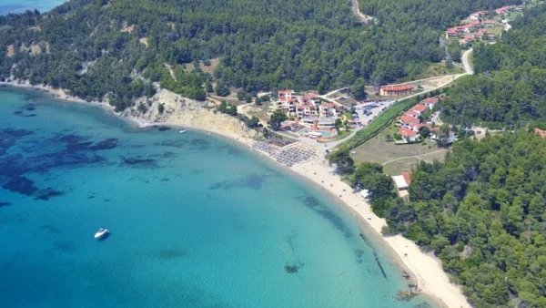 Гърция сред страните с най-голям спад в туризма, България - сред тези с ръст