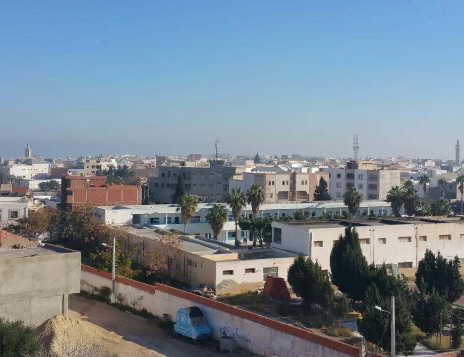 Болниците в Тунис пълни на 90% заради коронавируса