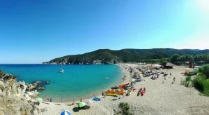 По-високите данъци в Гърция няма да се усетят от туристите 