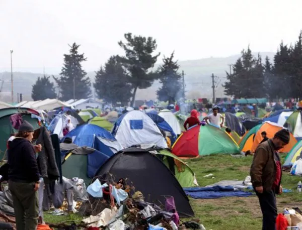 Приключи разчистването на бежанския лагер при Идомени 