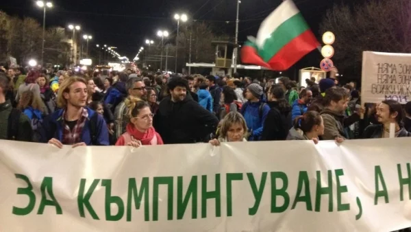 Любителите на къмпинга с нови протести, въпреки обещанието на Борисов