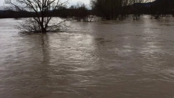 47 къщи в Скопие са отводнени с българска помощ 