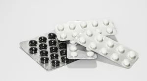 КРИБ поиска криминализиране на нелегалния експорт на лекарства 