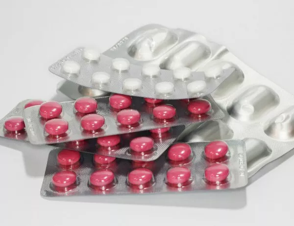 На първо четене: Агенцията по лекарства ще посочва медикаментите за ограничен износ
