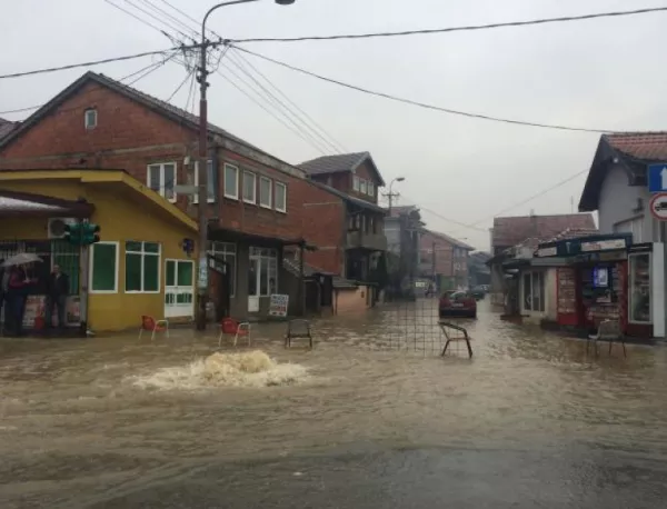 Спасителните операции в Сърбия продължават, задават се нови валежи