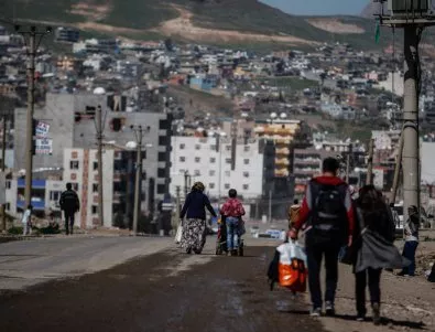 Турция евакуира населението от граничен със Сирия град