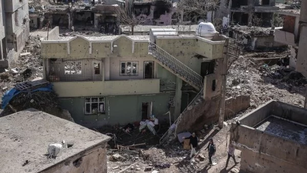 Русия се съгласи на 48-часово примирие в Алепо, ООН чака и останалите