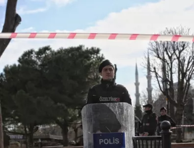 Властите в Турция предупреждават за възможни атентати по Великден