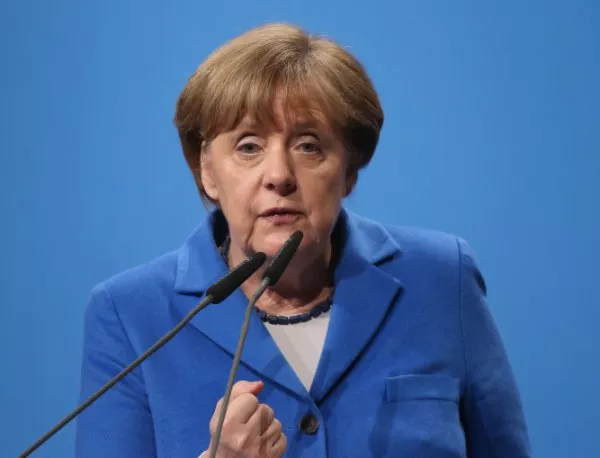 Половината германци не искат четвърти мандат за Меркел