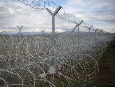 МВР отчете спад на задържаните мигранти, но натискът продължава