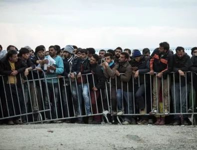 Турция стреля по бежанци, твърдят западни източници