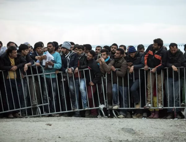 Влиза в сила споразумението за връщане на мигранти към Турция