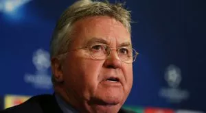 Лестър поканил Хидинк преди Раниери