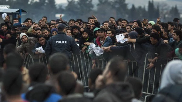 "В Унгария малтретират бежанци"