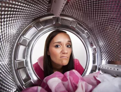Никога не слагайте тези 9 неща в пералнята, за да избегнете ремонтите