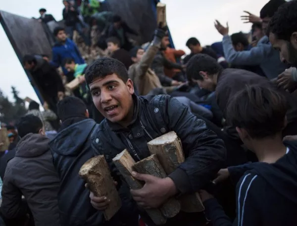 Въпреки мерките, броят на мигрантите от Гърция и Турция не намалява