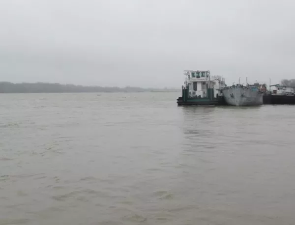 Нов кораб ще проучва състоянието на река Дунав