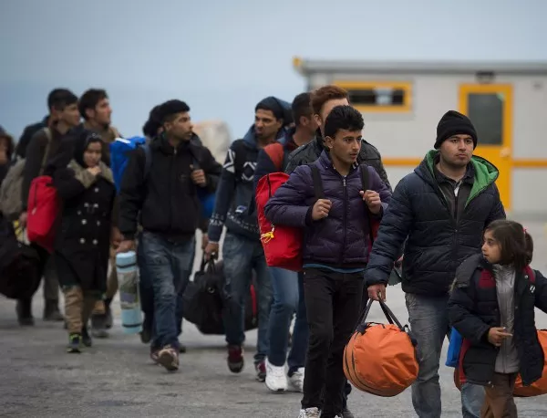 След затварянето на "Балканския маршрут" в Германия са пристигнали 7 пъти по-малко бежанци