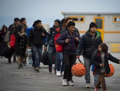 Размяната на бежанци и мигранти между Турция и ЕС върви спокойно