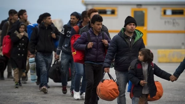 Гърция няма да изгражда бежански център до границата ни 