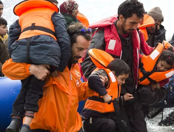 Връщането на мигранти в Турция е подновено