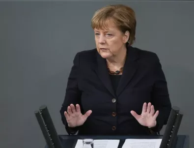 Меркел: Германия е готова да помогне в разрешаването на конфликта в Нагорни Карабах
