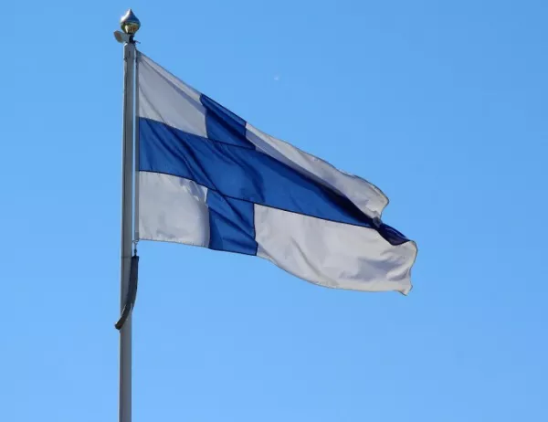 Финландската полиция издирва още заподозрени за нападението в Турку, има една жертва