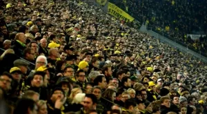 "Focus": Двама са феновете, починали на Дортмунд - Майнц