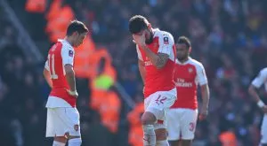 Арсенал продава Йозил, ако не намали изискванията си