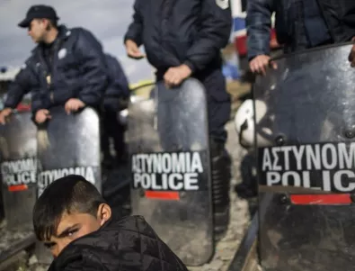 ЕК: Гърция е неспособна да охранява външните граници 