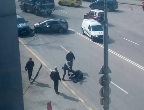 Отново бой между шофьори - сега на бул. "Черни връх" в София