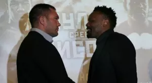 ВИДЕО: Обезумял до пълна лудост Чисора и "бутилката на раздора" на кантара с Пулев