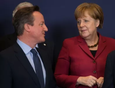 Меркел и Камерън искат бързо връщане на мигранти, САЩ говори на ЕС за тероризма