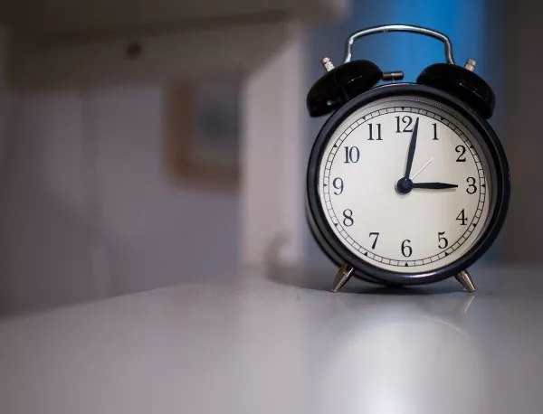 Експерт: Смяната на часовото време е период, който трябва да се преболедува