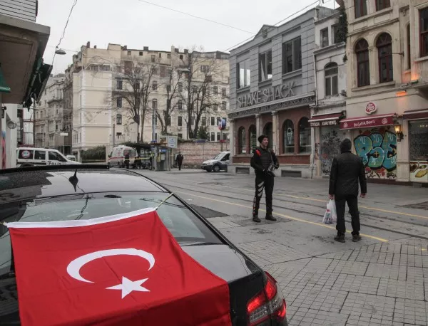 Израел изяснява вчерашния атентат в Турция