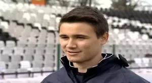 {{ otherArticle[0].article.title }}