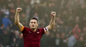 Обрат - Тоти остава в Рома