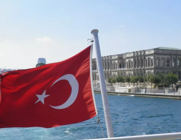 Турция: Гърция да не си прави "грешни сметки" за Егейско море 