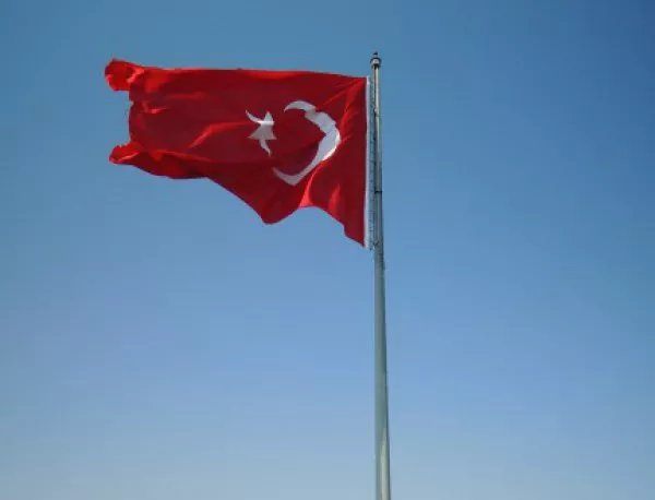 Турция: Няма шанс европейските визи за турците да отпаднат на 1 юли