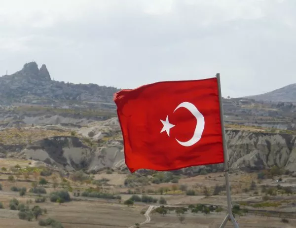Убити и ранени при операция срещу ПКК в Източна Турция