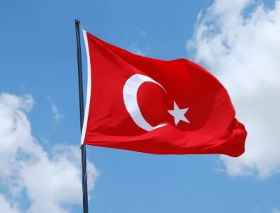 Турция призна, че при чистката може да са допуснати 