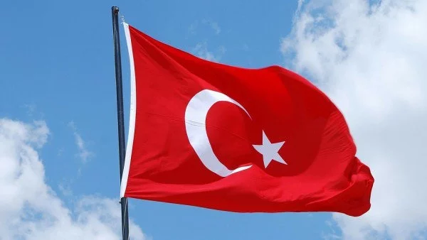 Вътрешният министър на Турция подаде оставка 