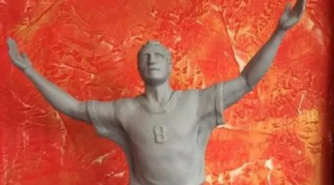 С 10 дни удължиха кампанията за статуя на Стоичков